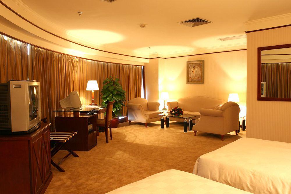 Royalty Hotel Shenzhen Exterior foto