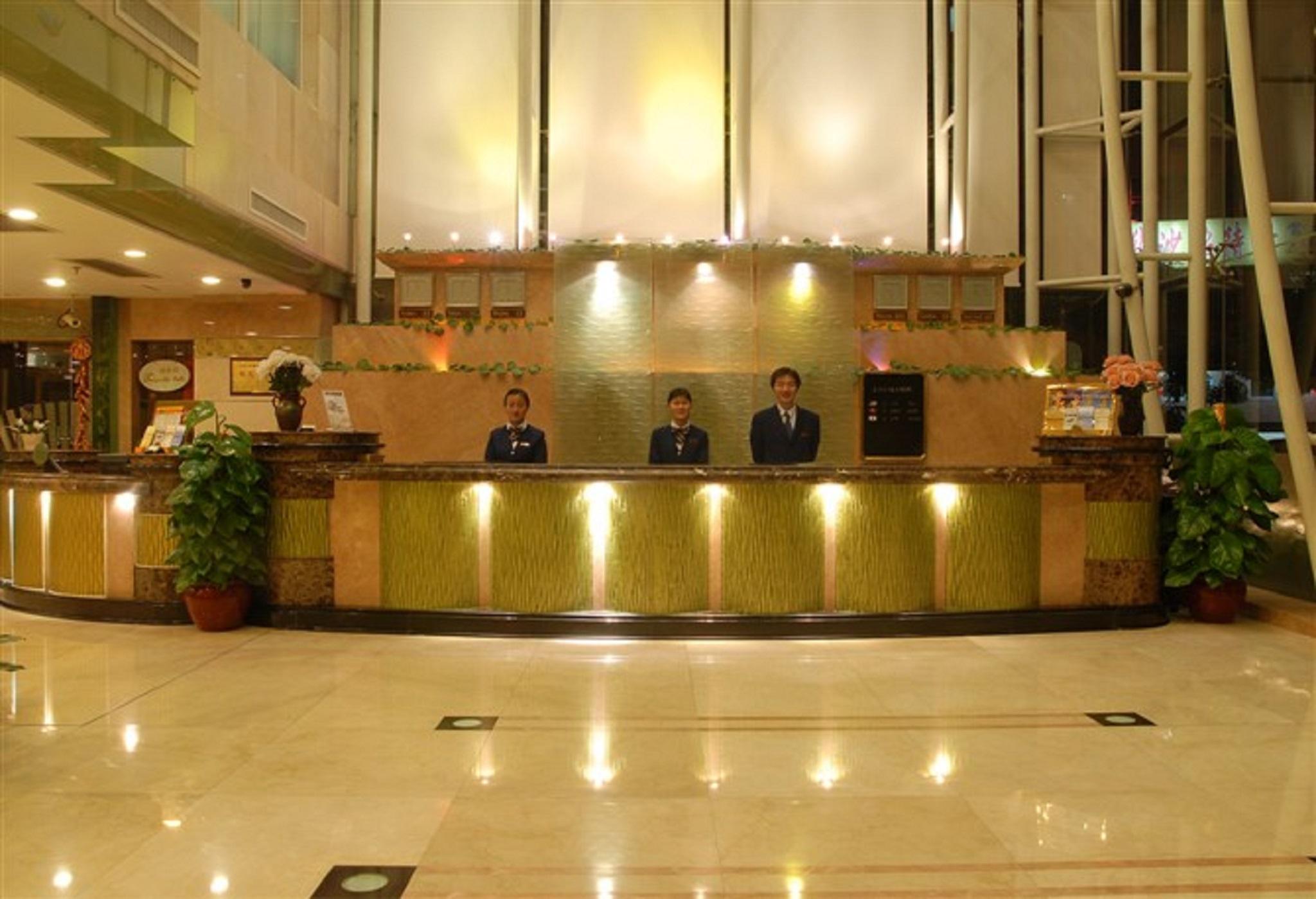 Royalty Hotel Shenzhen Exterior foto